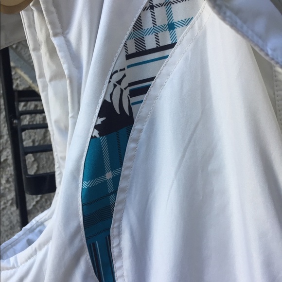 MAKEANOFFER Beautiful Snow White Mountain Winter Vest Hood ❄️ - Picture 13 of 14